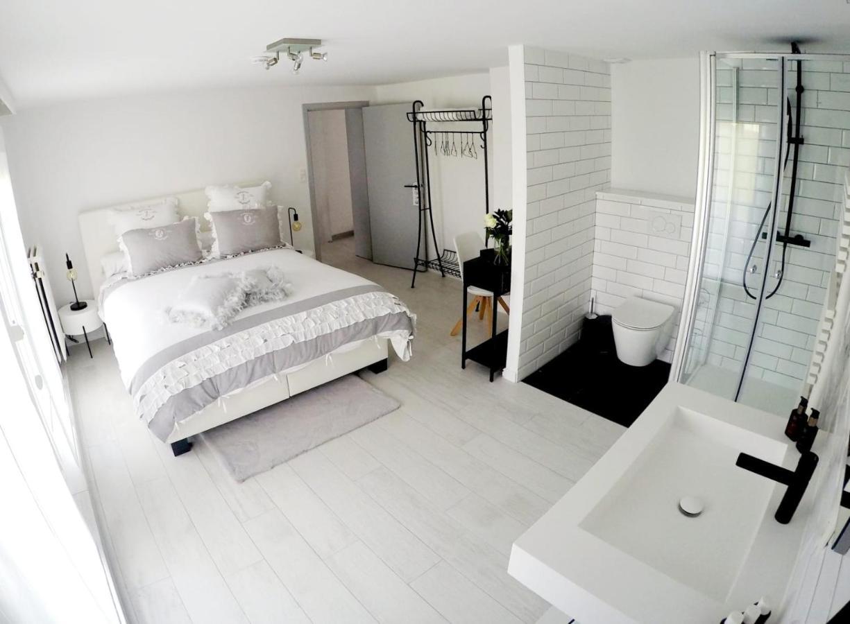 Jardin Du Marais Bed & Breakfast Froyennes ภายนอก รูปภาพ