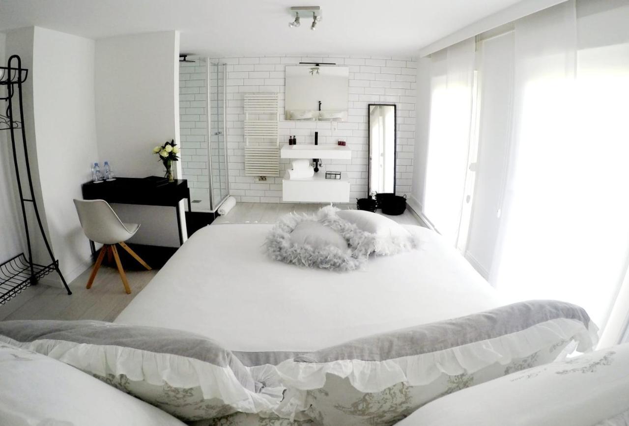 Jardin Du Marais Bed & Breakfast Froyennes ภายนอก รูปภาพ
