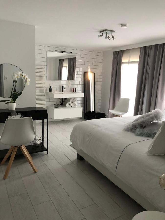 Jardin Du Marais Bed & Breakfast Froyennes ภายนอก รูปภาพ