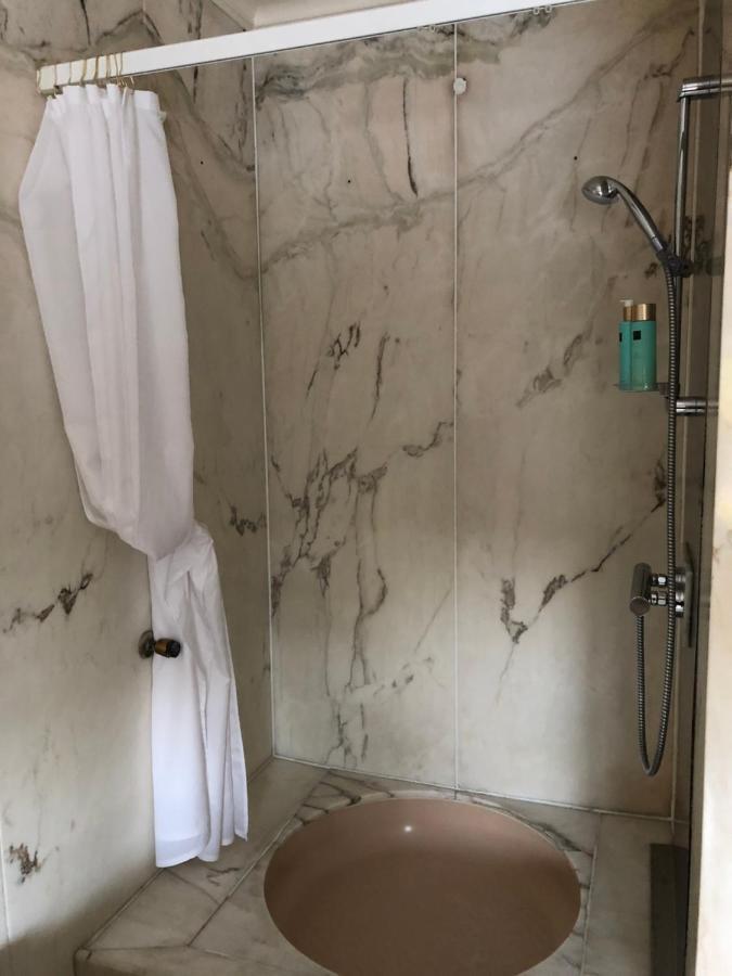 Jardin Du Marais Bed & Breakfast Froyennes ภายนอก รูปภาพ