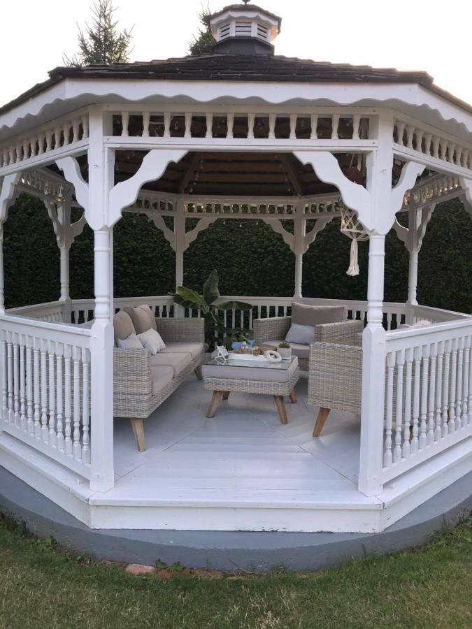 Jardin Du Marais Bed & Breakfast Froyennes ภายนอก รูปภาพ
